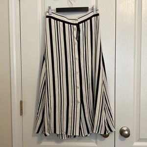 NWT, LOFT MIDI SKIRT